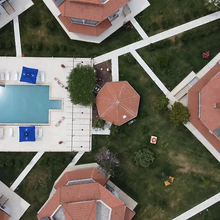 Villa Ayaklı