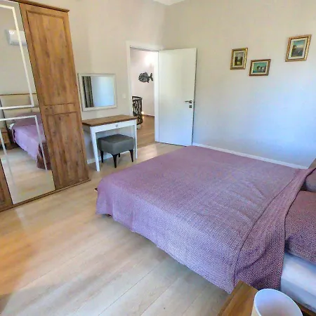 Ayaklı Villa *