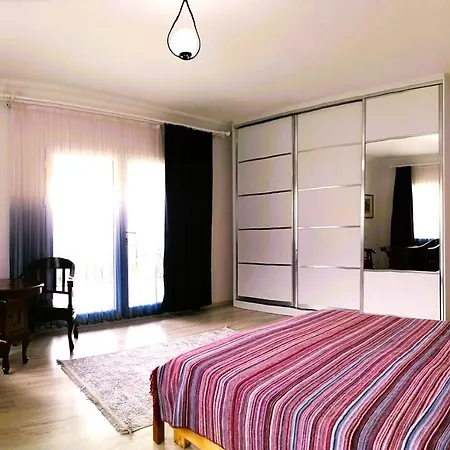 Ayaklı Villa *